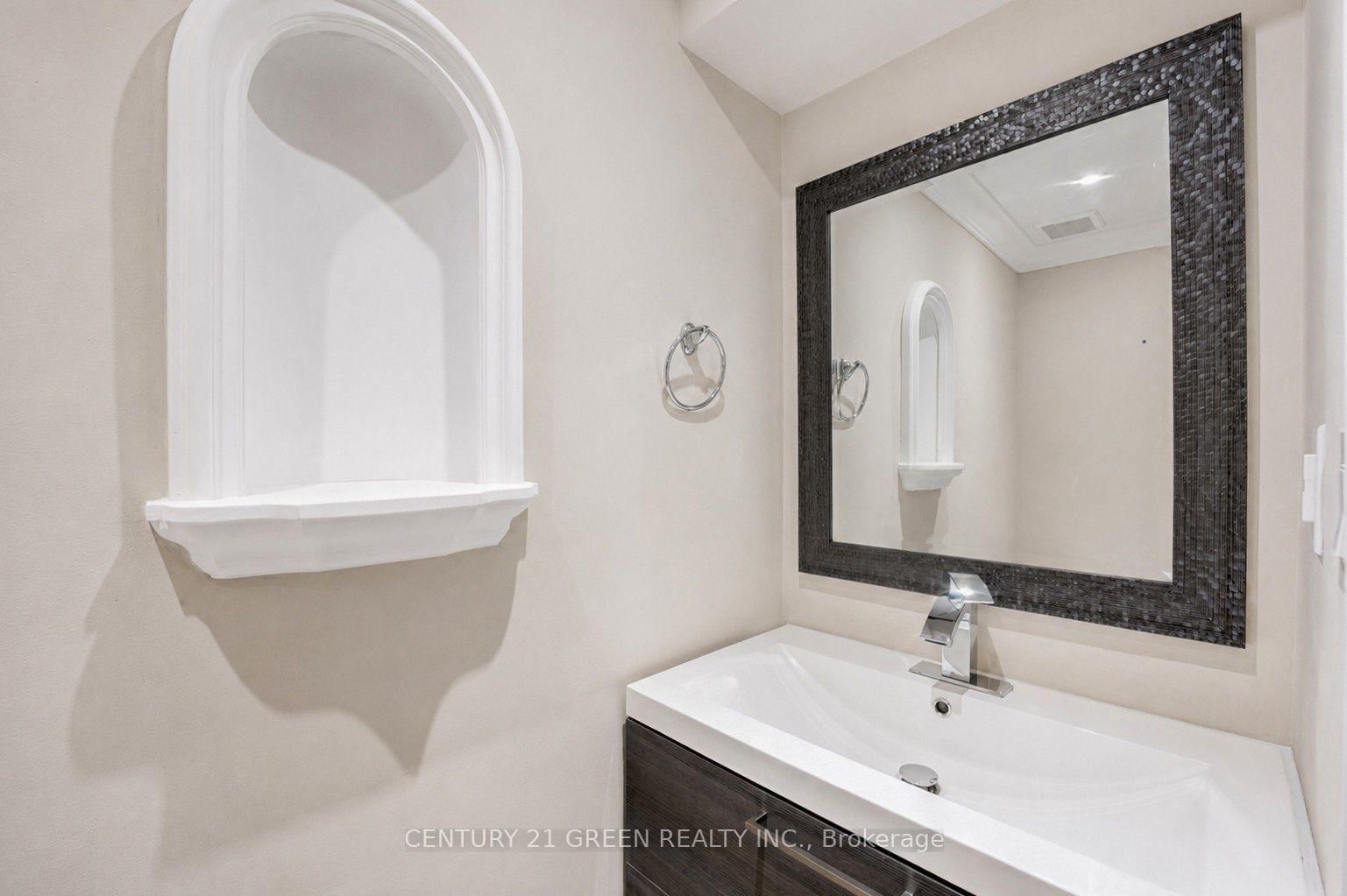 409 Coombs Court • Milton, ON photo 42