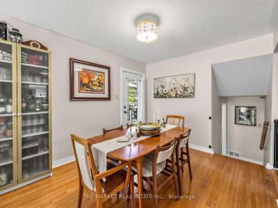1033 Franconia Mississauga,ON L4Y 2L6 — Photo 15
