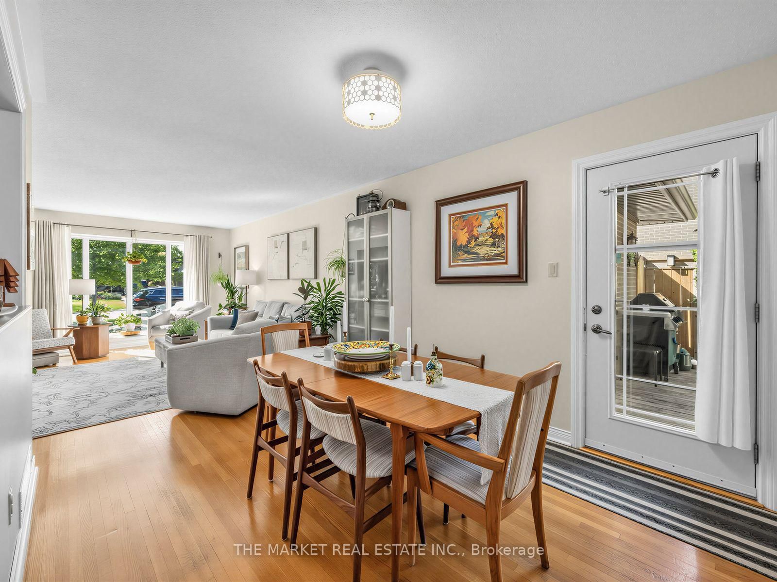 1033 Franconia Mississauga,ON L4Y 2L6 — Photo 16
