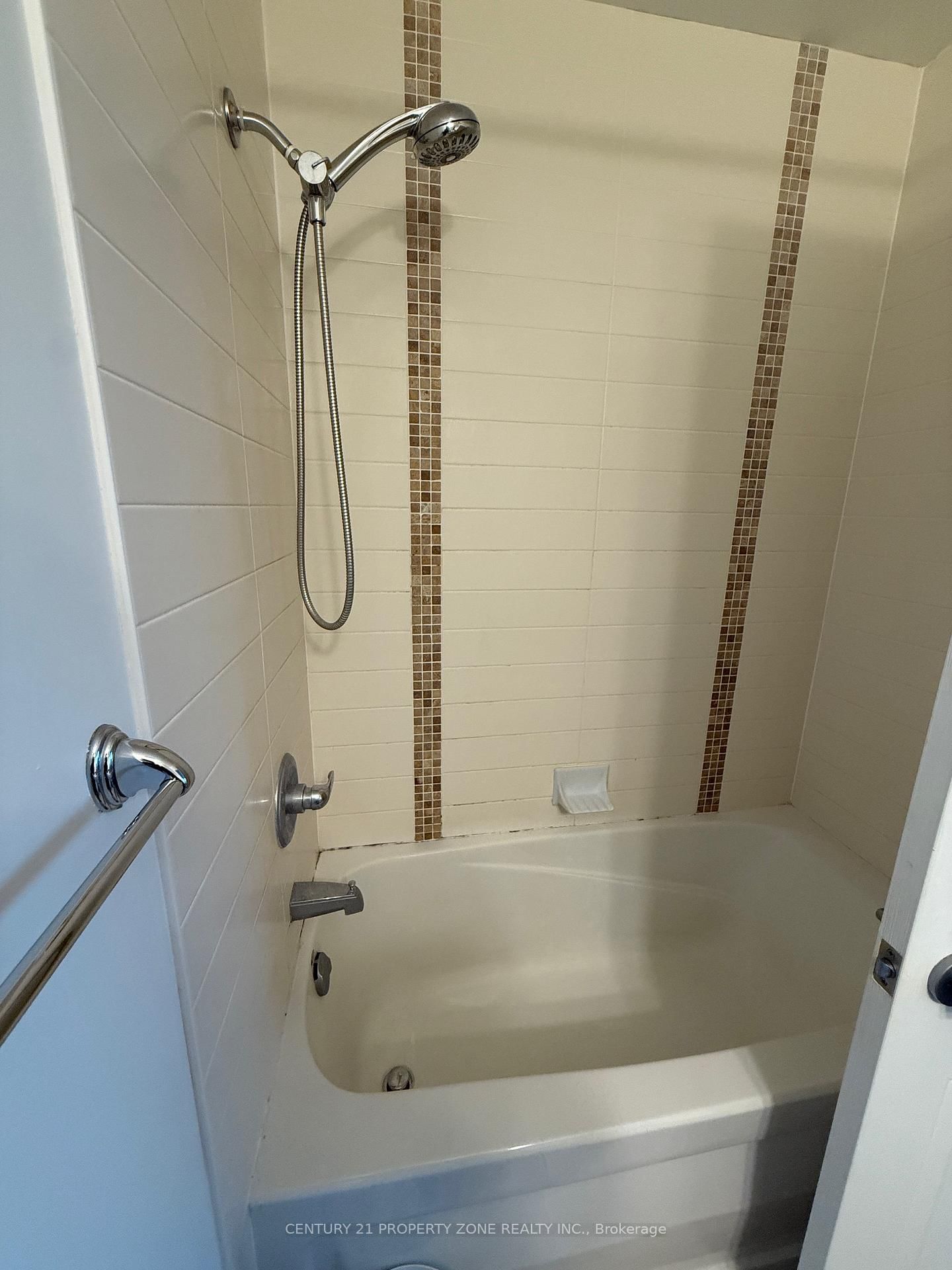 3515 Kariya Drive • #3207 • Mississauga, ON photo 12