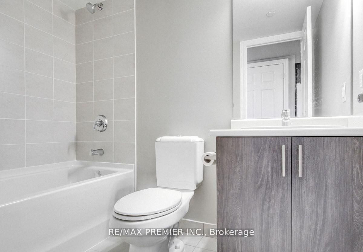 716 Main Street E • #905 • Milton, ON photo 13