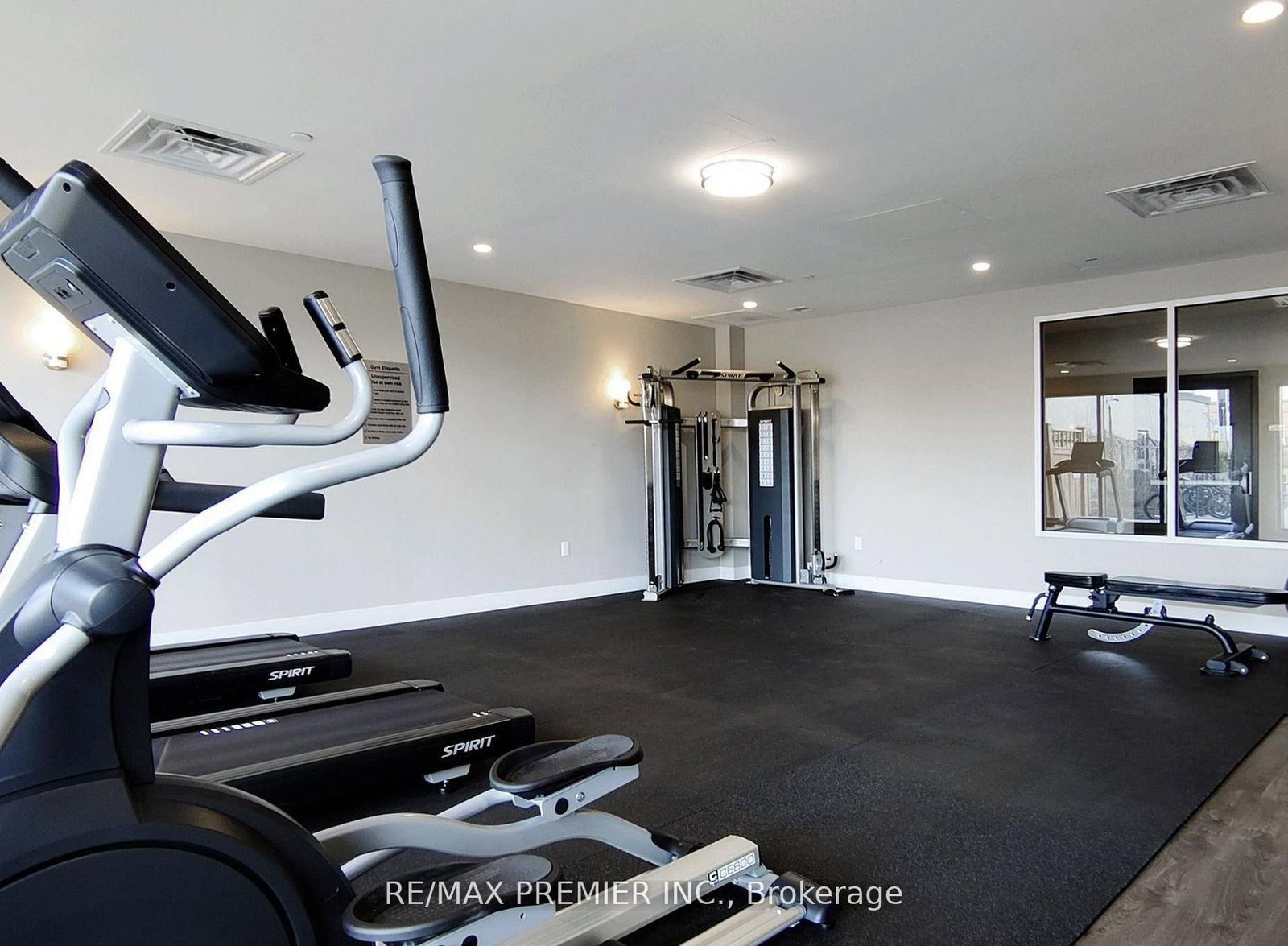 716 Main Street E • #905 • Milton, ON photo 16