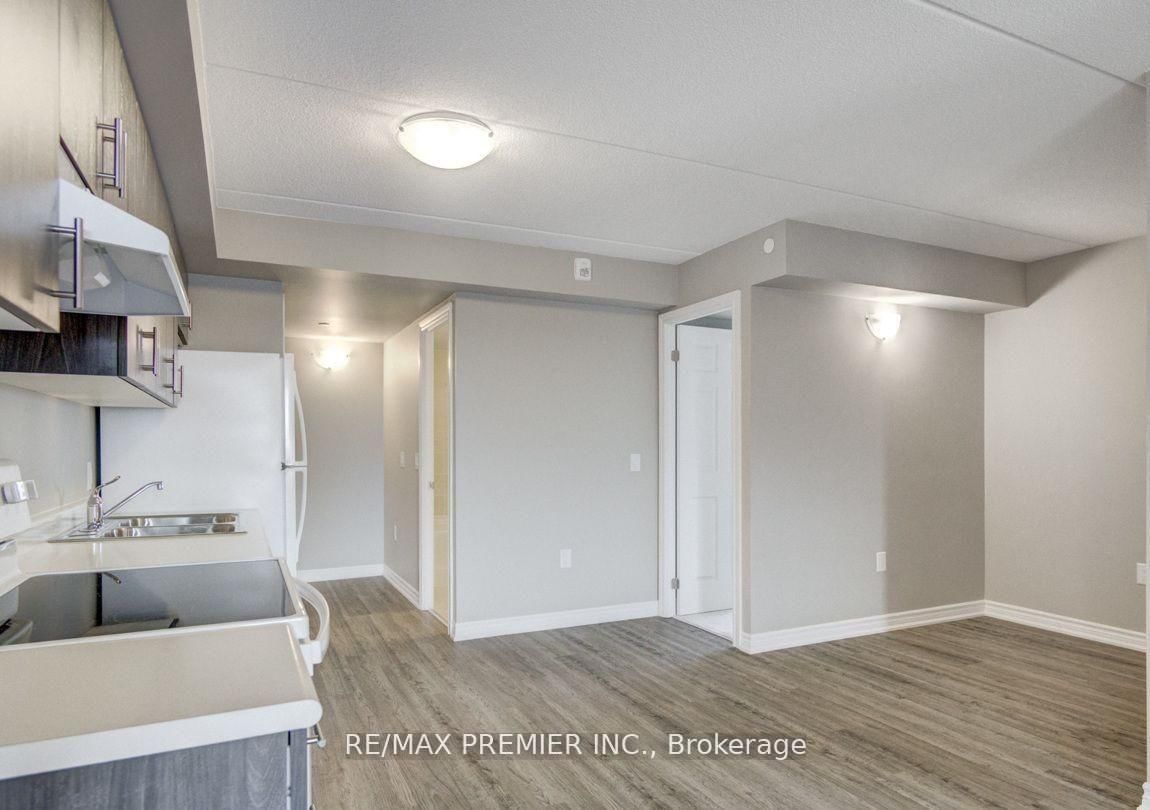 716 Main Street E • #905 • Milton, ON photo 4