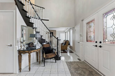 39 Banner Road • Brampton, ON photo 3