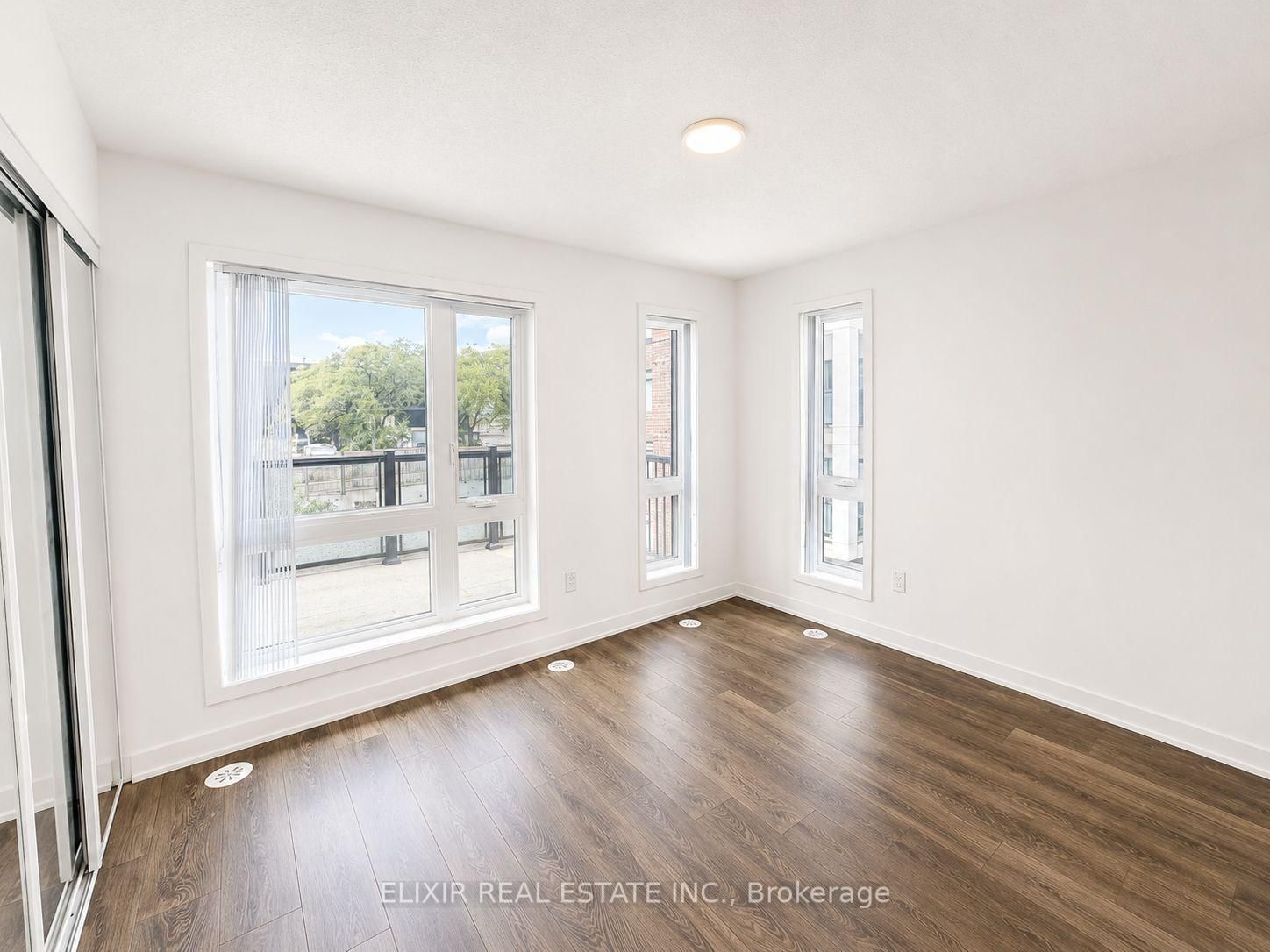 140 Canon Jackson Drive • #206 • Toronto, ON photo 26