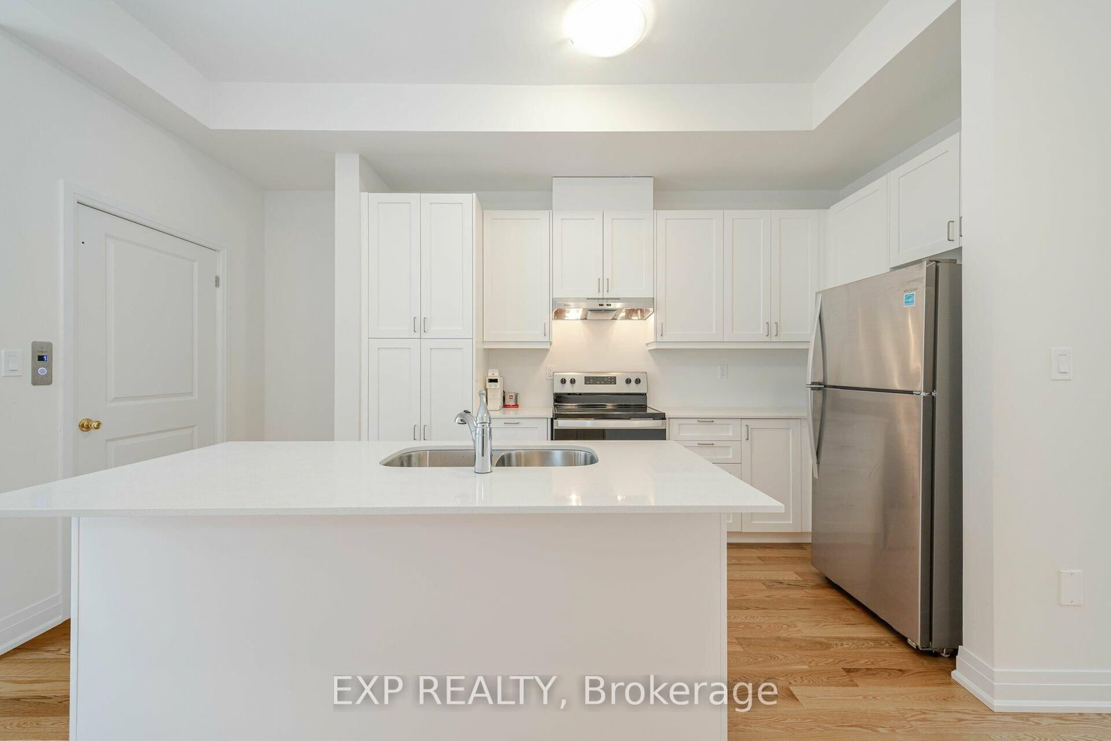 209 Wyndham Street • Mississauga, ON photo 13