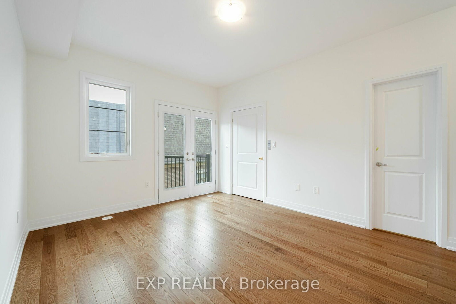 209 Wyndham Street • Mississauga, ON photo 20