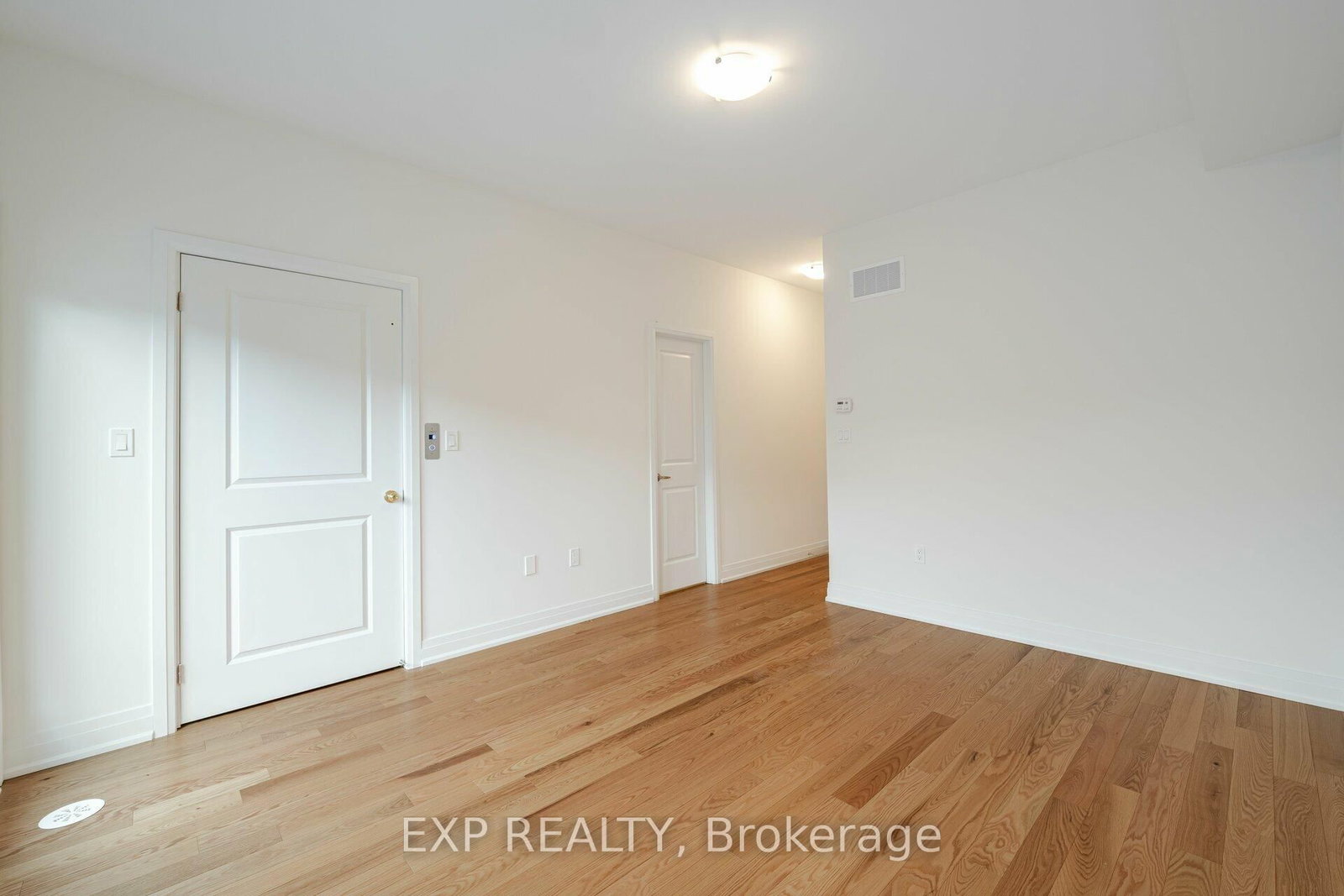 209 Wyndham Street • Mississauga, ON photo 21