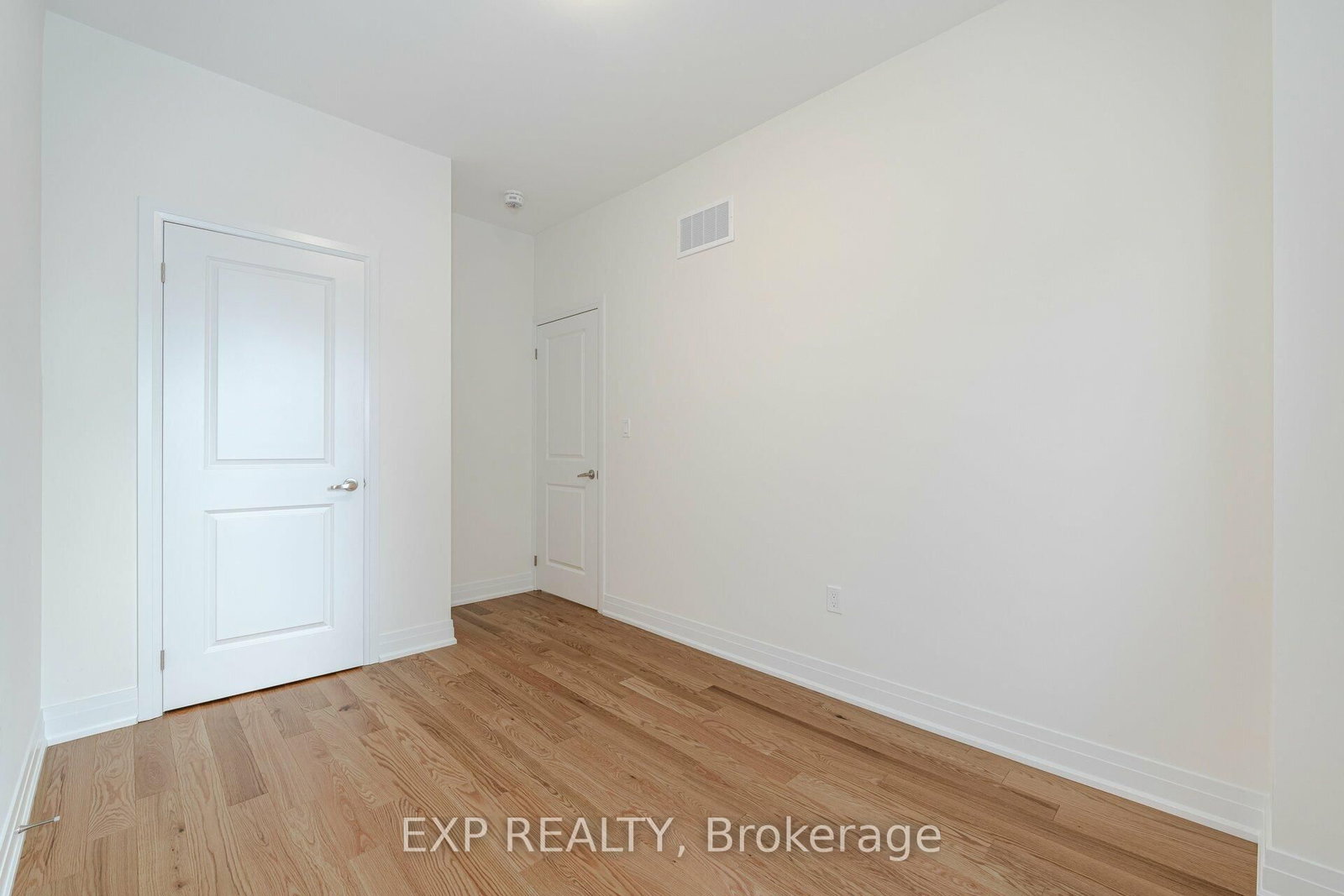 209 Wyndham Street • Mississauga, ON photo 27