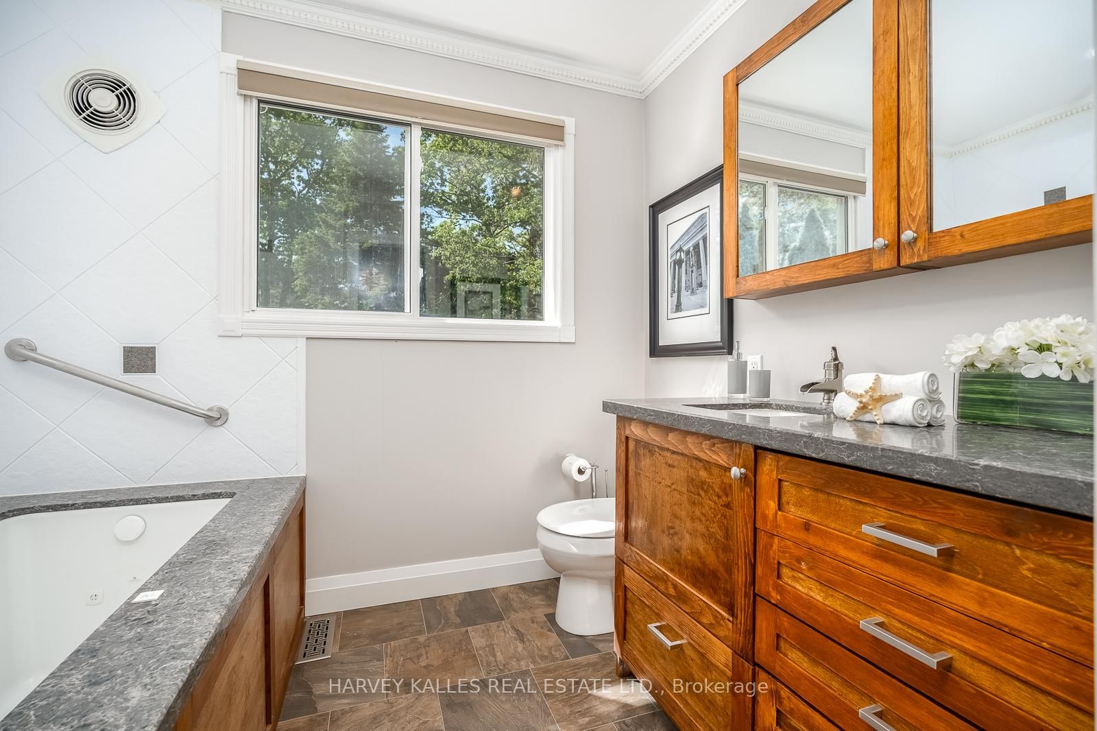 1033 Fair Birch Drive • Mississauga, ON photo 26