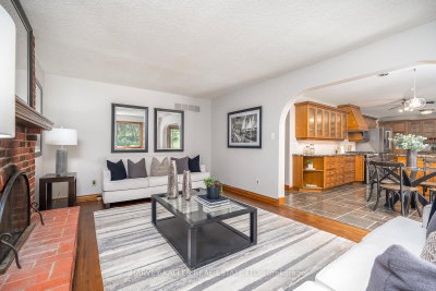 1033 Fair Birch Drive • Mississauga, ON photo 9