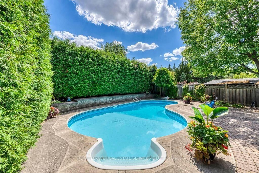 4544 The Gallops • Mississauga, ON photo 39