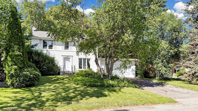 8 Southway Road