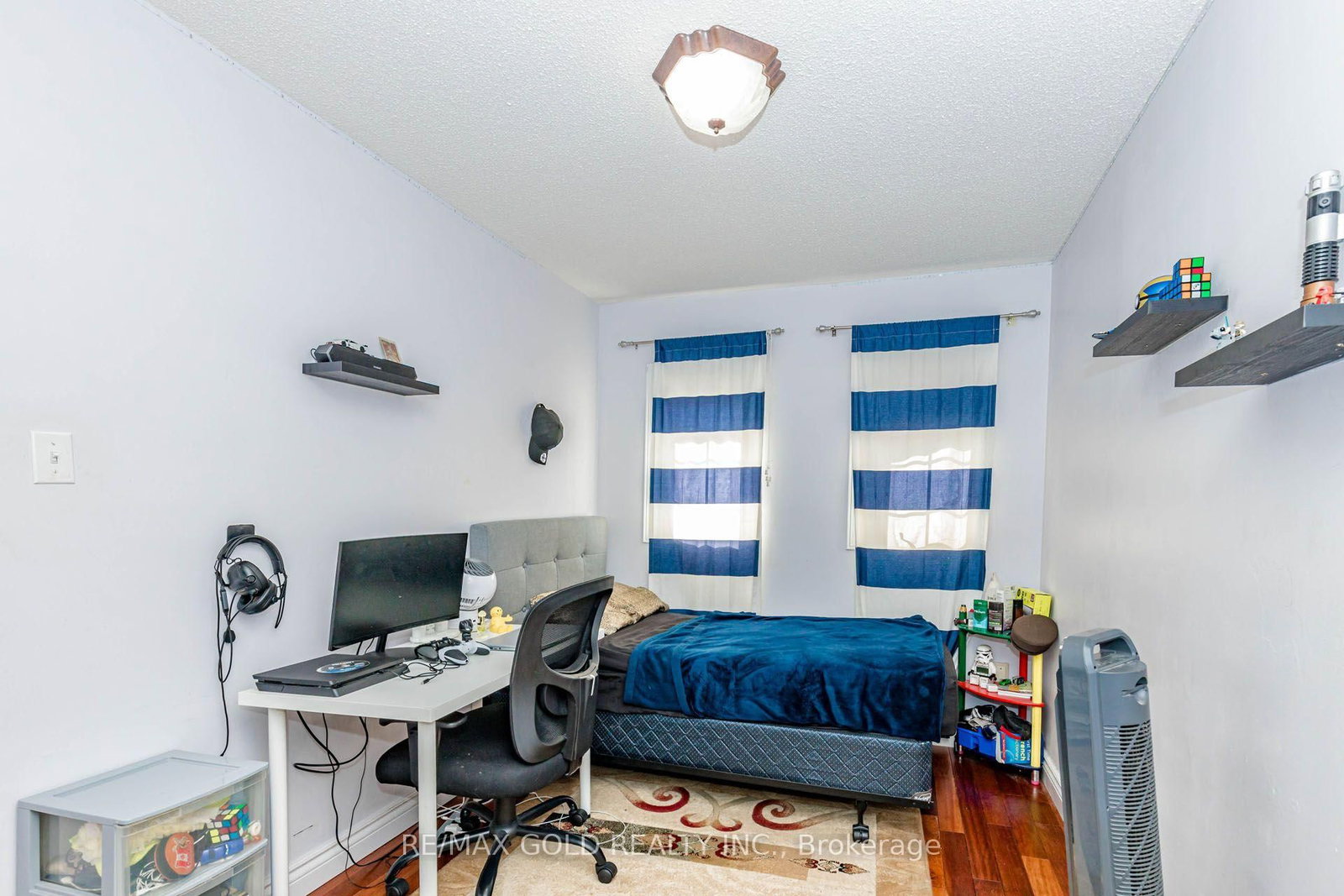Listing Image 33