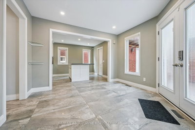 2456 6 Oakville,ON L6H 4L2 — Photo 12