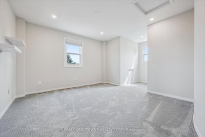 2456 6 Oakville,ON L6H 4L2 — Photo 31