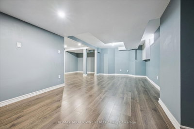 2456 6 Oakville,ON L6H 4L2 — Photo 40