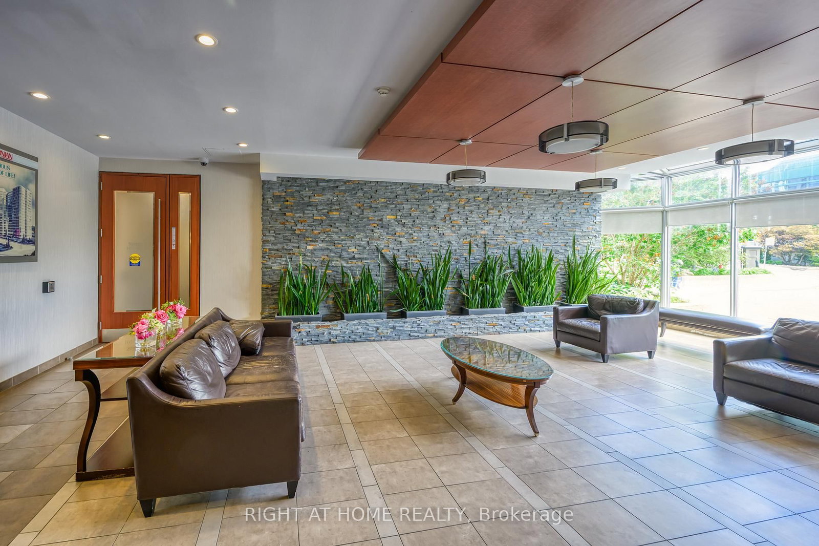 50 Kingsbridge Garden Circle • #1408 • Mississauga, ON photo 29