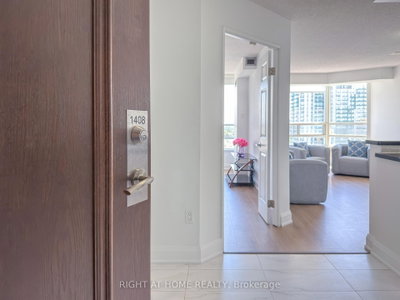 50 Kingsbridge Garden Circle • #1408 • Mississauga, ON photo 3
