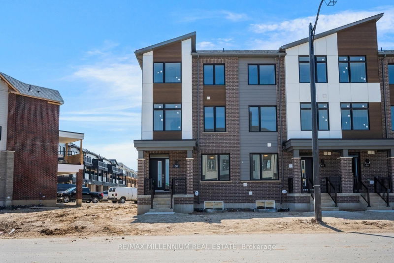 UPPER - 50 Thornbird Crescent
