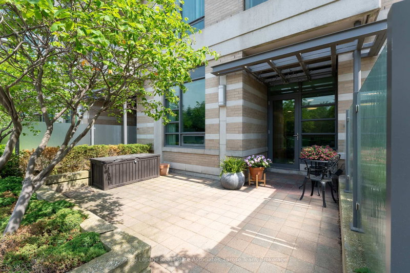 102 - 225 Sherway Gardens Road