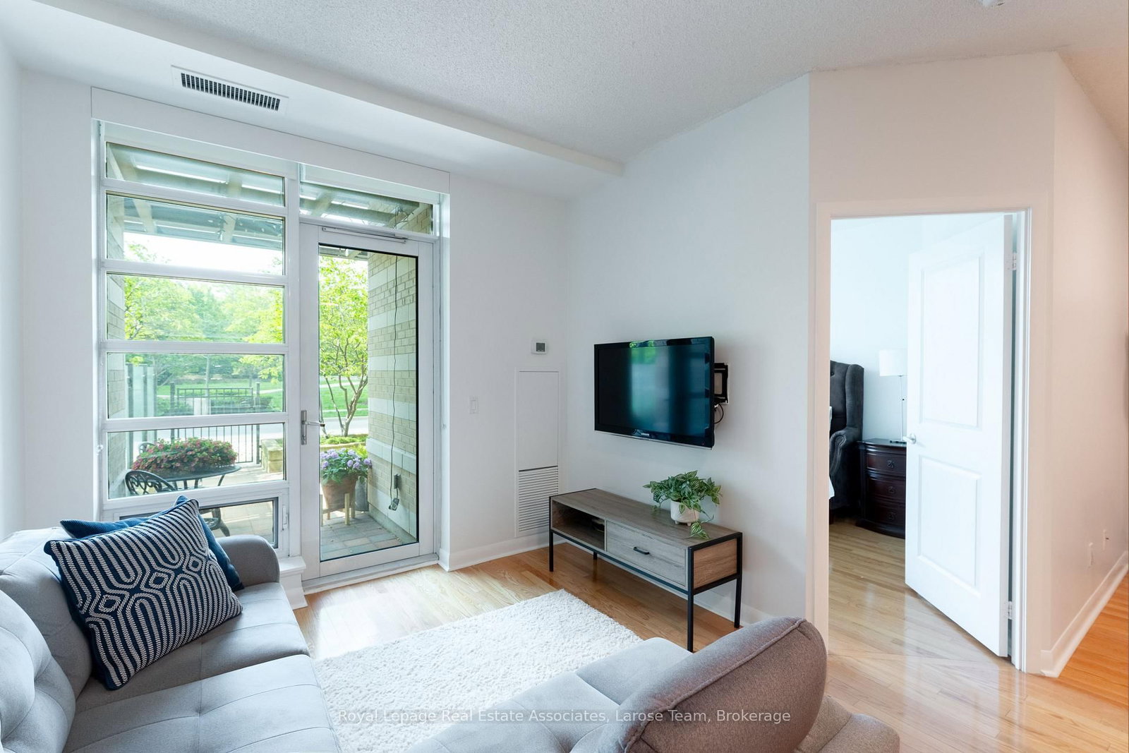 225 Sherway Gardens Road • #102 • Toronto, ON photo 15