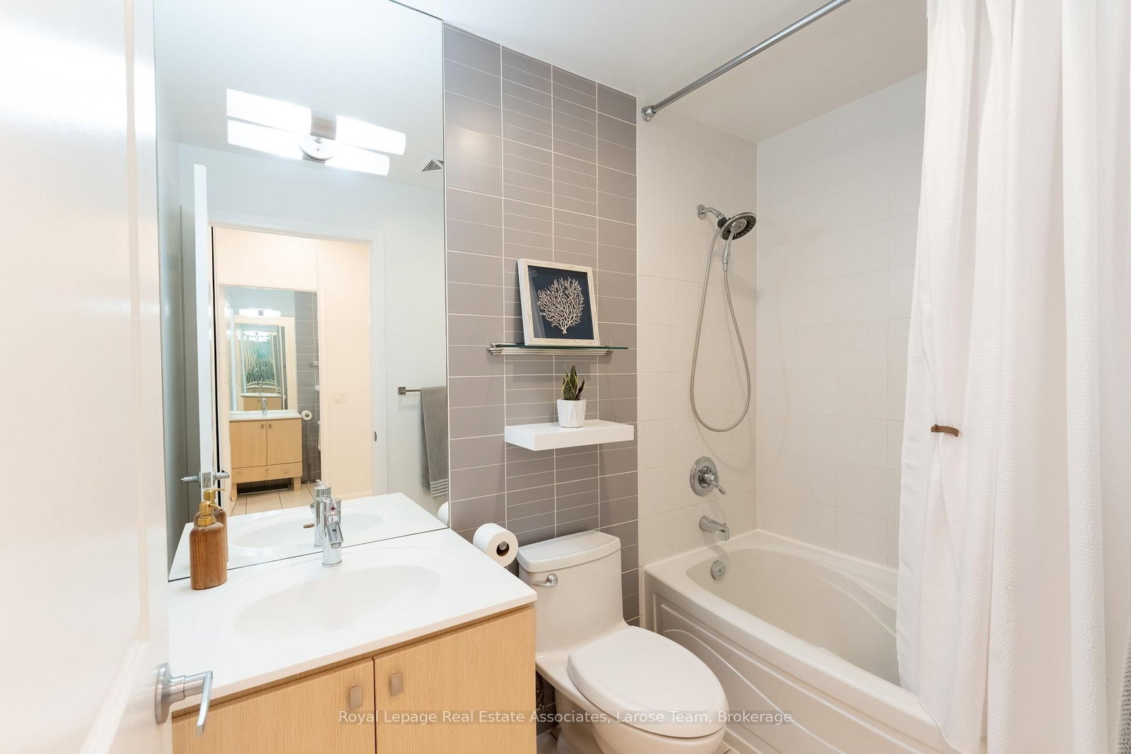 225 Sherway Gardens Road • #102 • Toronto, ON photo 21