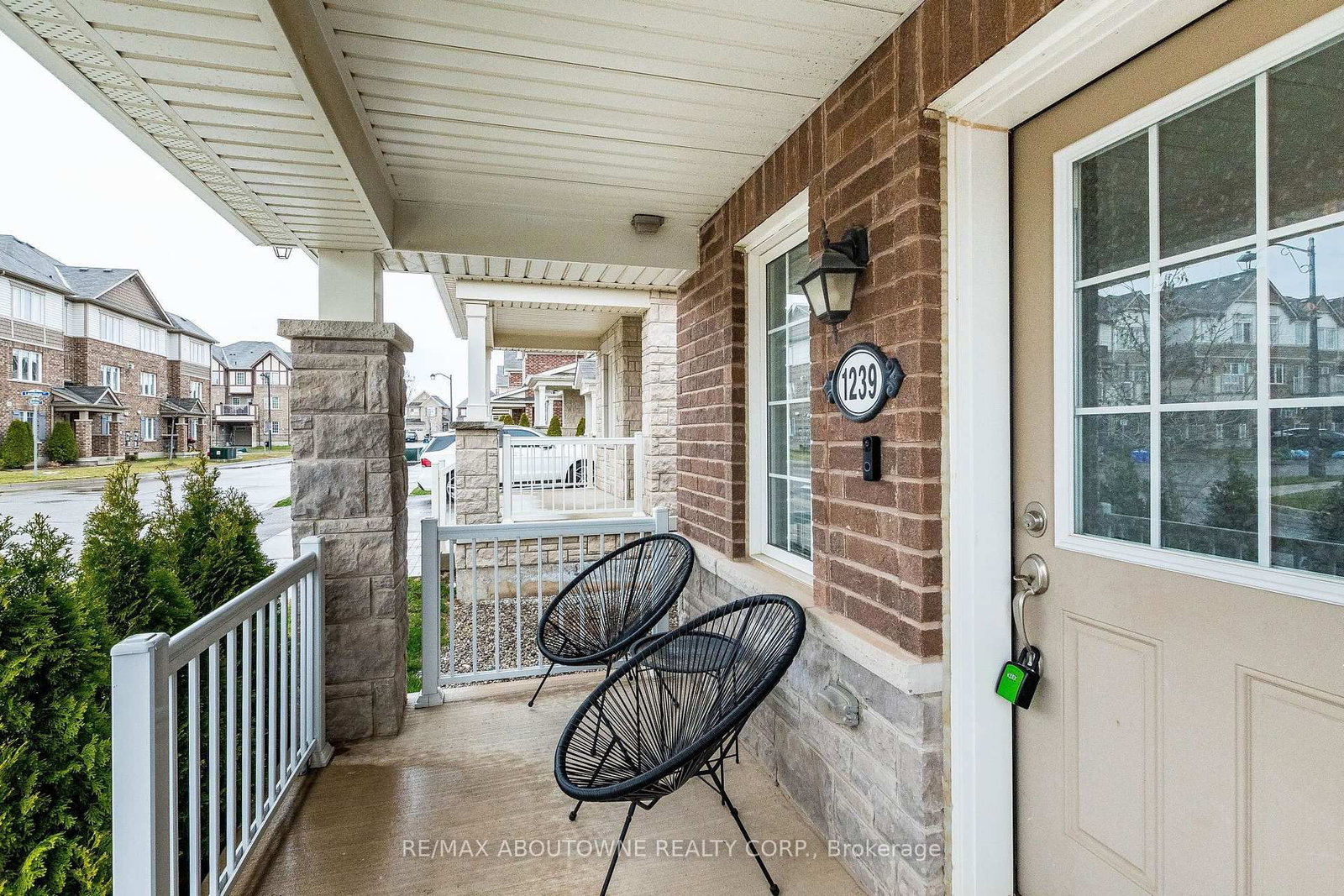 Listing Image 22