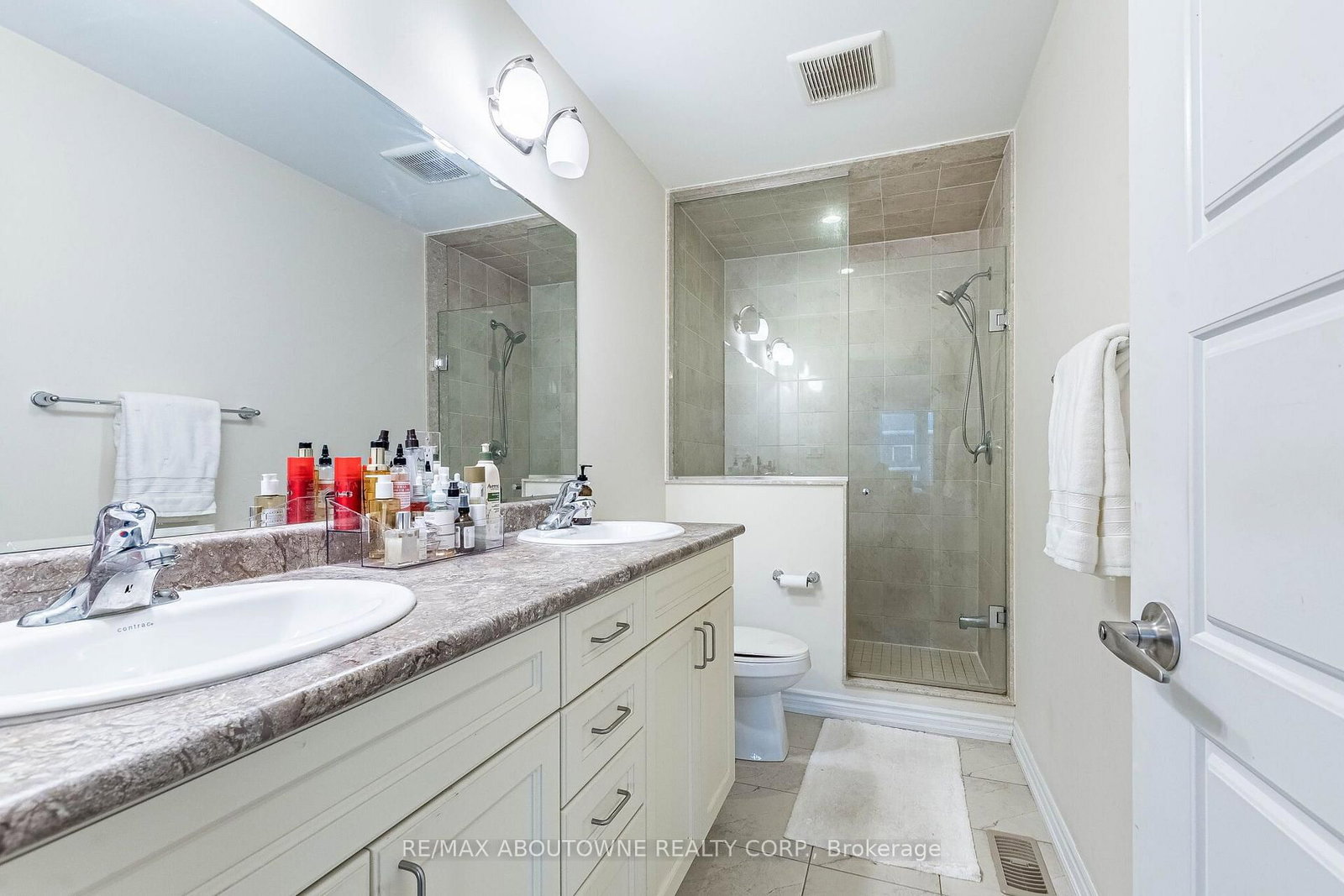 1239 Mulroney Heights • Milton, ON photo 37