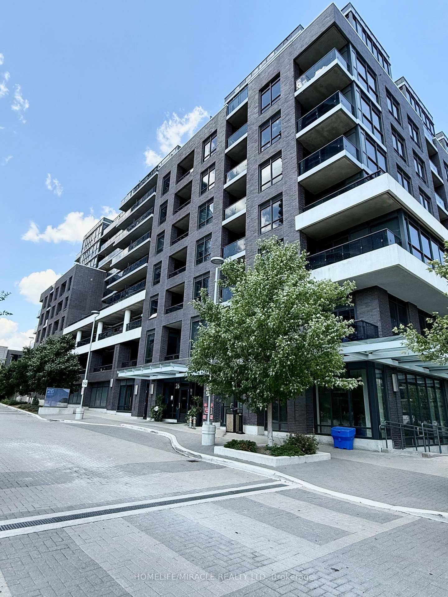 Listing Image 5