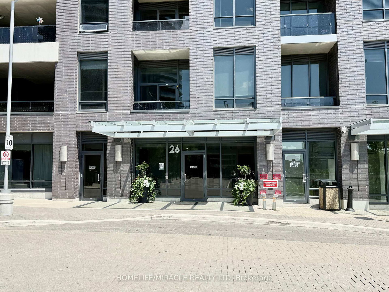 Listing Image 6