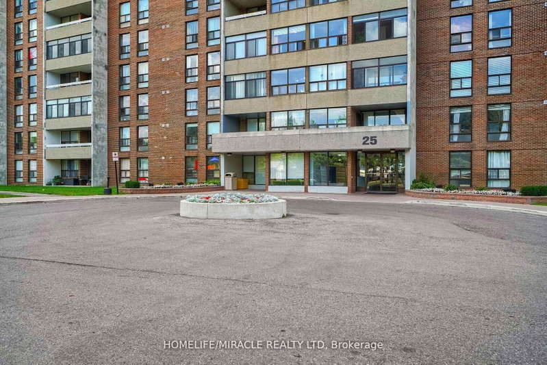 608 - 25 Kensington Road