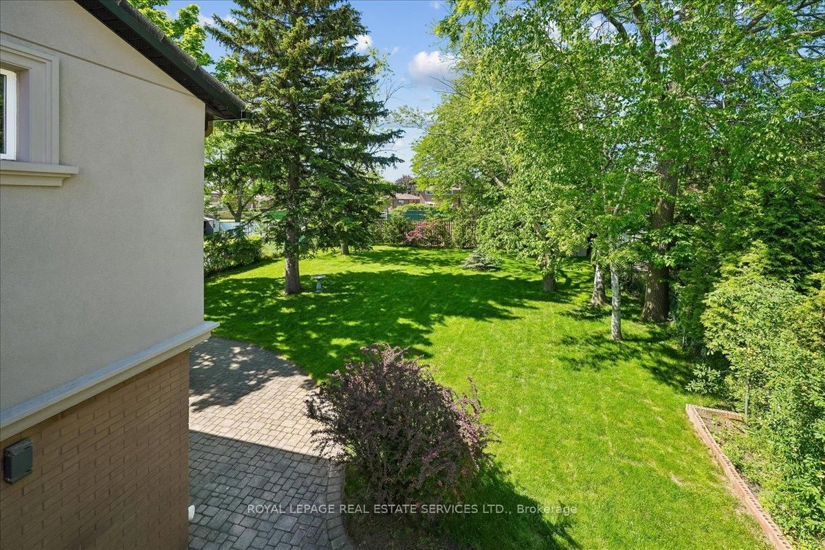 Listing Image 45
