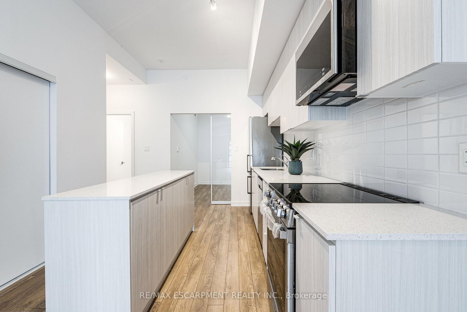 2433 Dufferin Street • #112 • Toronto, ON photo 10