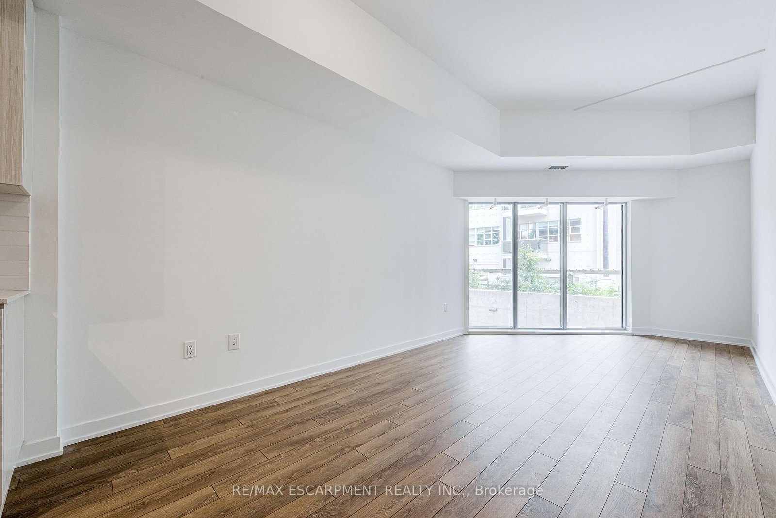 2433 Dufferin Street • #112 • Toronto, ON photo 12