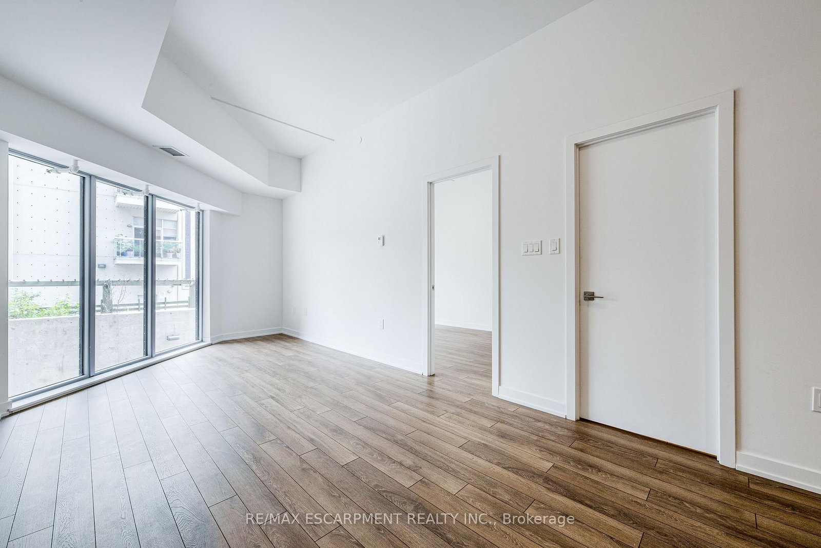 2433 Dufferin Street • #112 • Toronto, ON photo 13