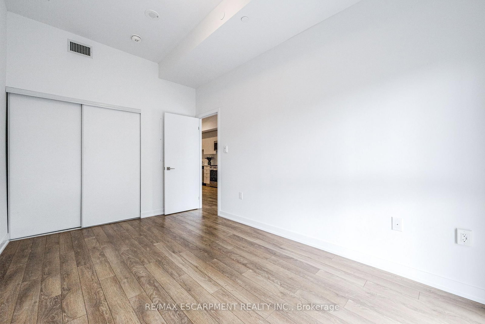 2433 Dufferin Street • #112 • Toronto, ON photo 19