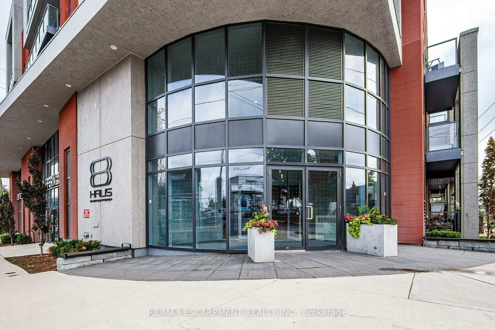 2433 Dufferin Street • #112 • Toronto, ON photo 2