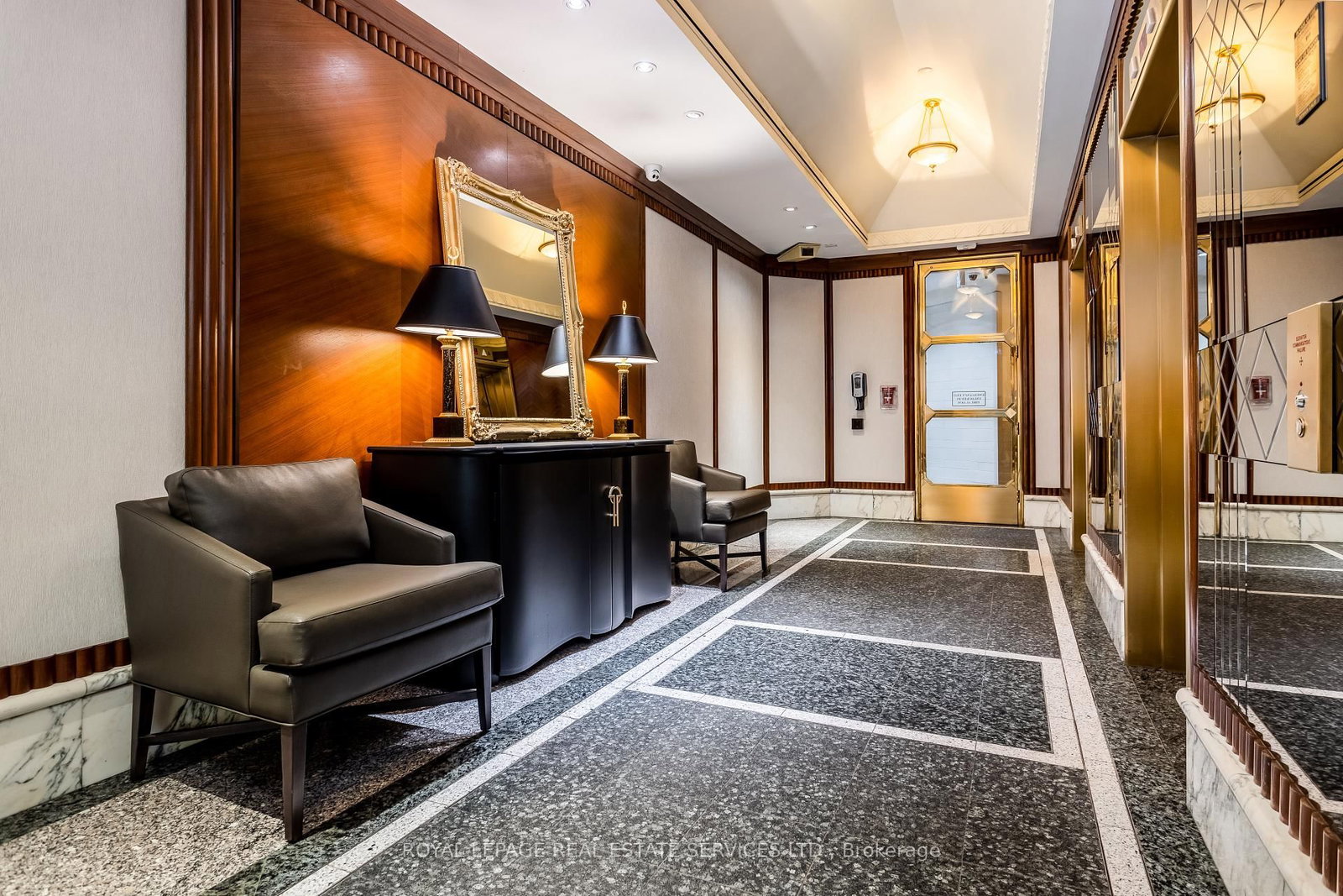 1 Palace Pier Court • #2812 • Toronto, ON photo 24