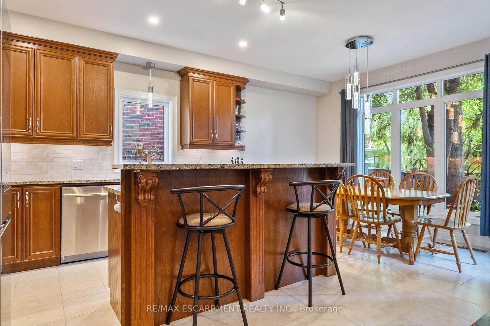 85 PARK Street W • Mississauga, ON photo 11