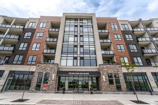 220 - 150 OAK PARK Boulevard