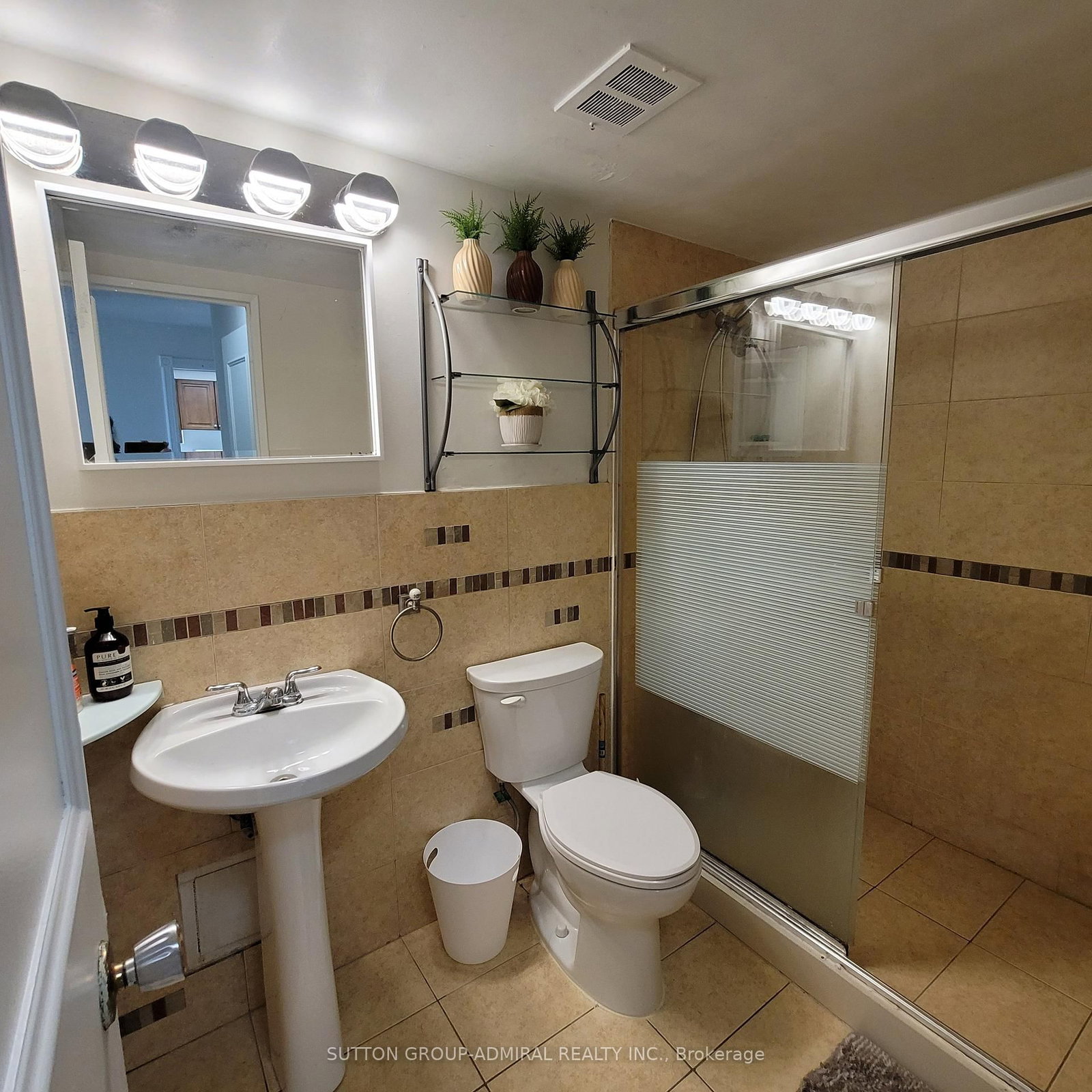 10 Tobermory Drive • #802 • Toronto, ON photo 20