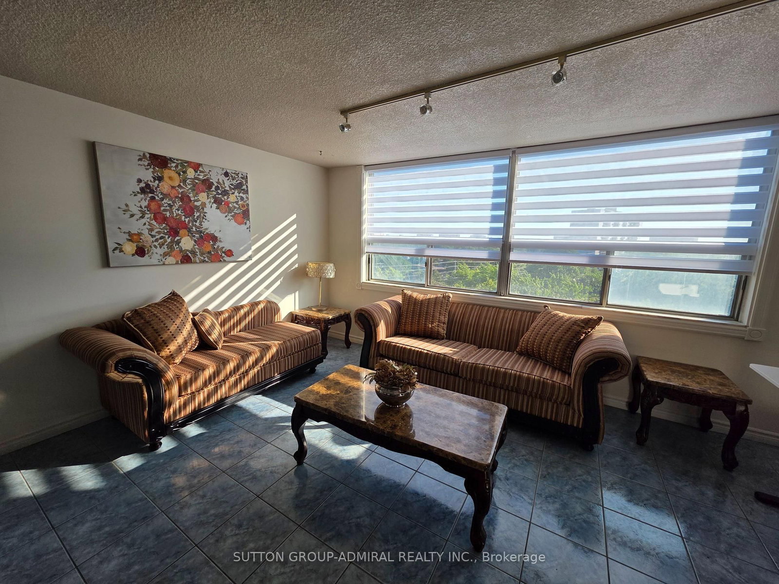 10 Tobermory Drive • #802 • Toronto, ON photo 28
