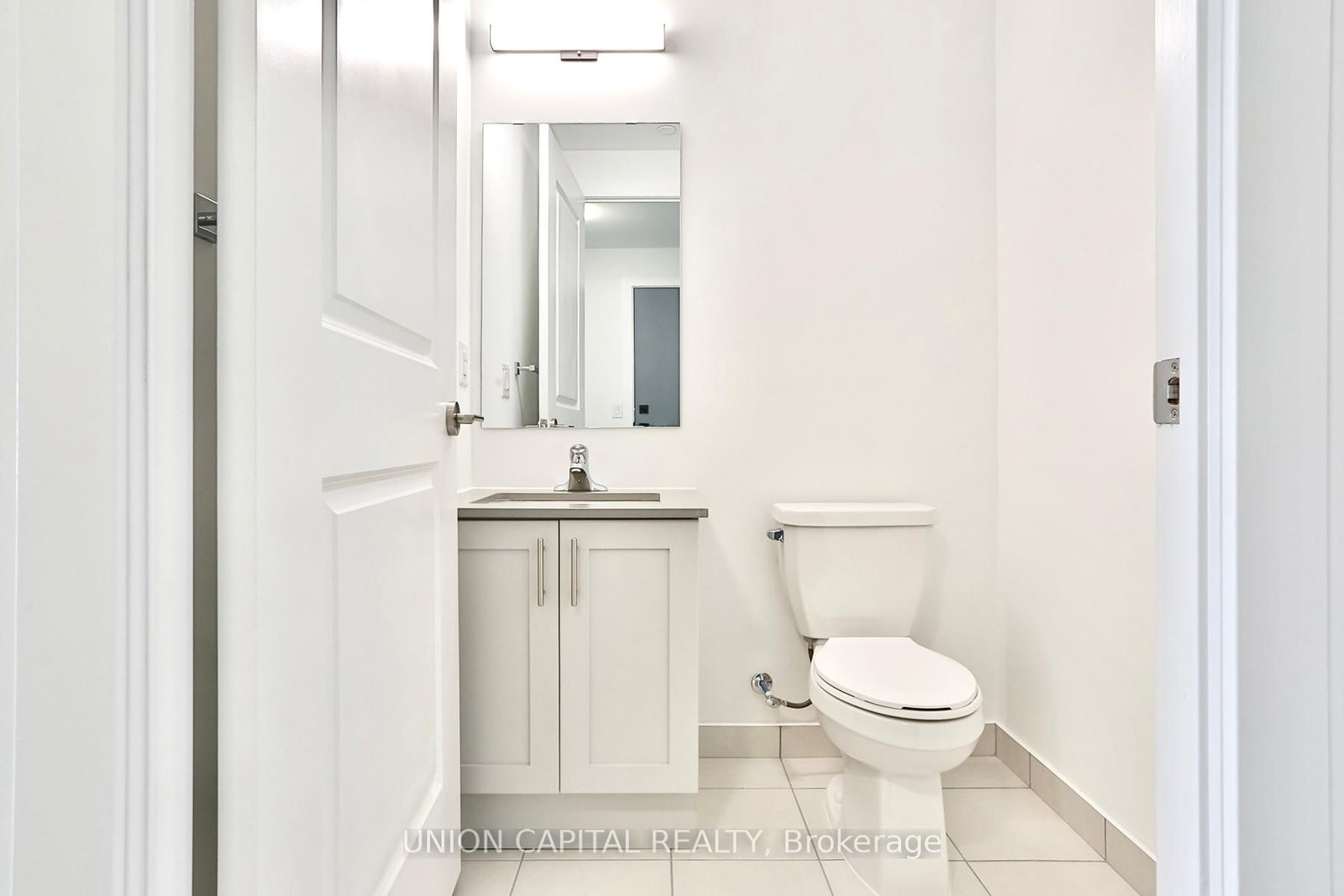 1063 Douglas McCurdy Common • #1104 • Mississauga, ON photo 12