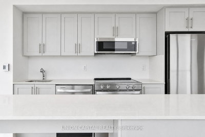 1063 Douglas McCurdy Common • #1104 • Mississauga, ON photo 2