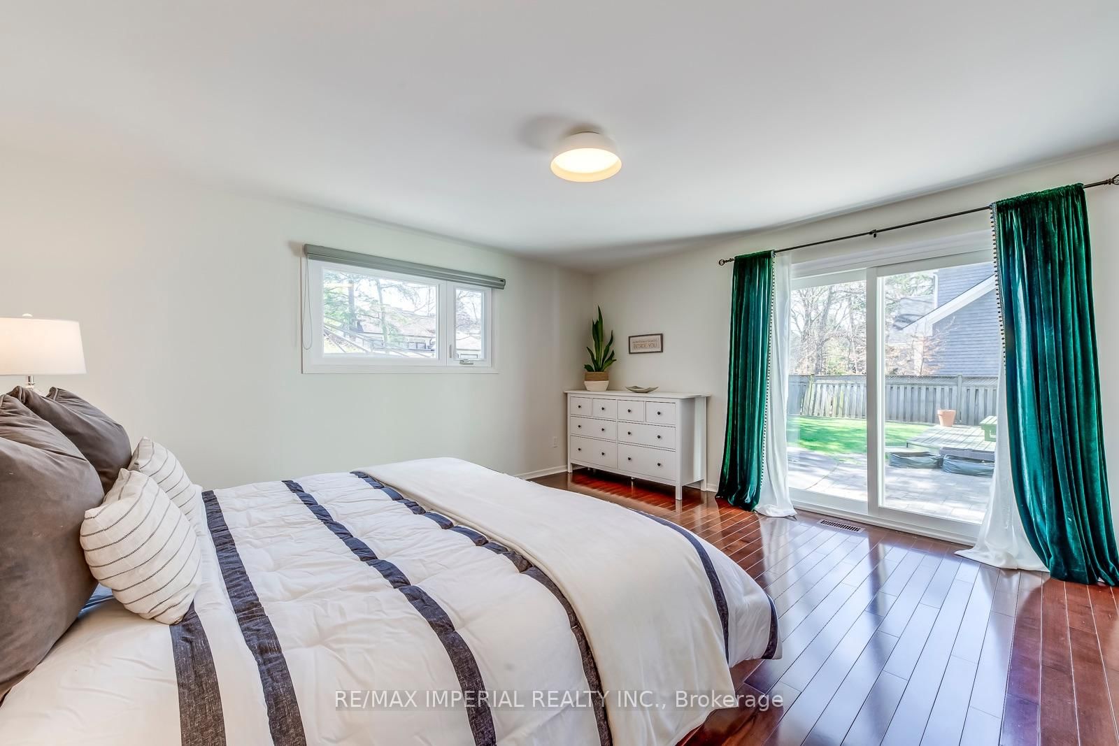 2048 Devon Oakville,ON L6J 2N2 — Photo 19