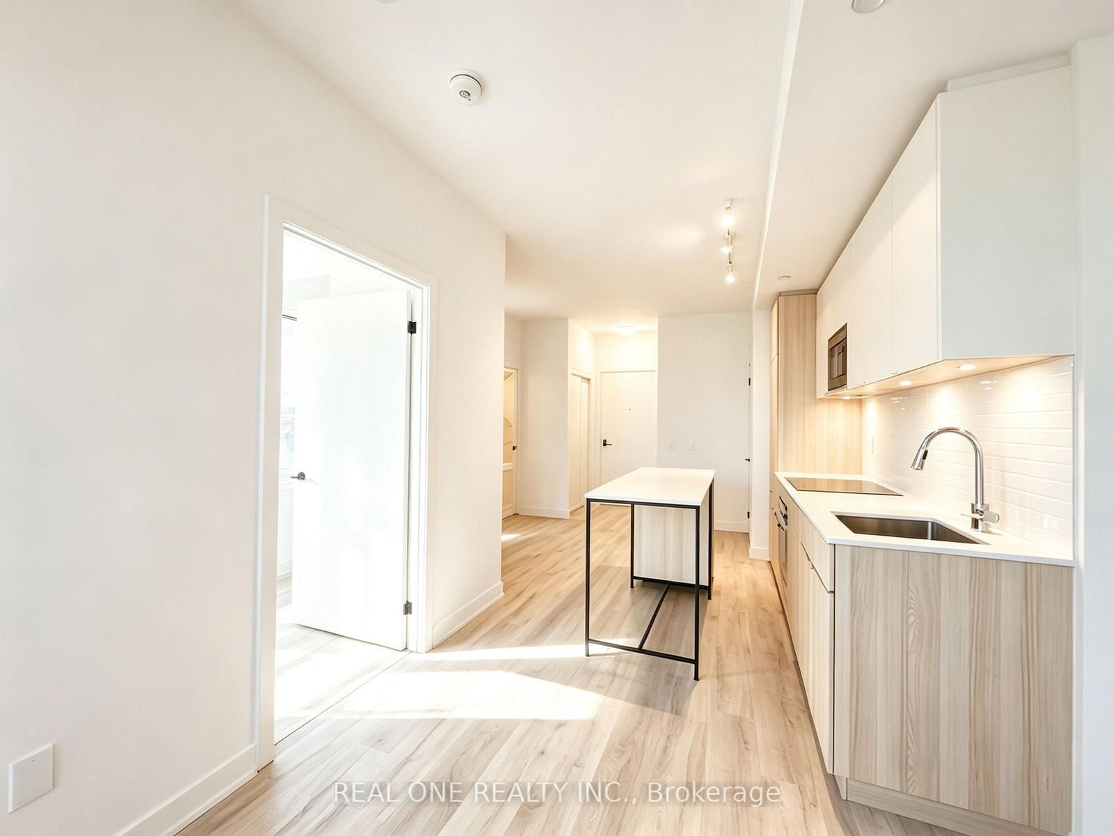 215 Lakeshore Road W • #333 • Mississauga, ON photo 11