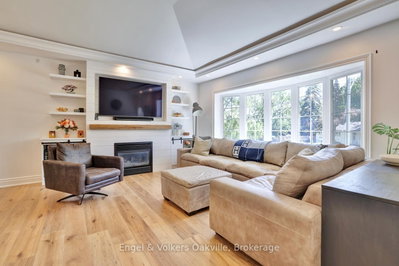 3281 Flanagan Mississauga,ON L5C 2M7 — Photo 14