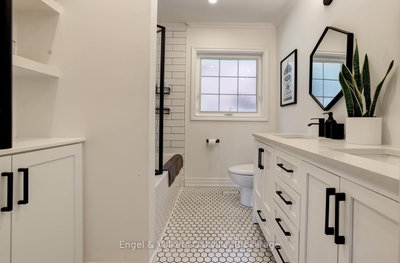 3281 Flanagan Mississauga,ON L5C 2M7 — Photo 22
