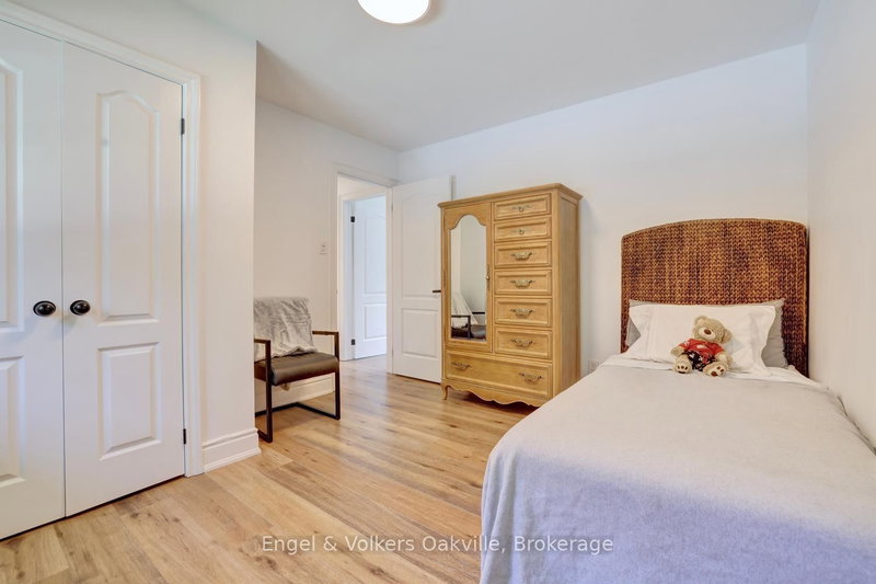 3281 Flanagan Mississauga,ON L5C 2M7 — Photo 25